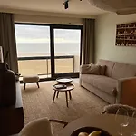 Duinhelm Apartmán *