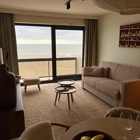 Duinhelm Appartement *